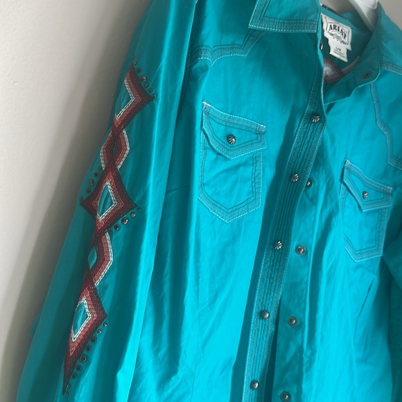 ARIAT Rodeo Top - Picture 2 of 5